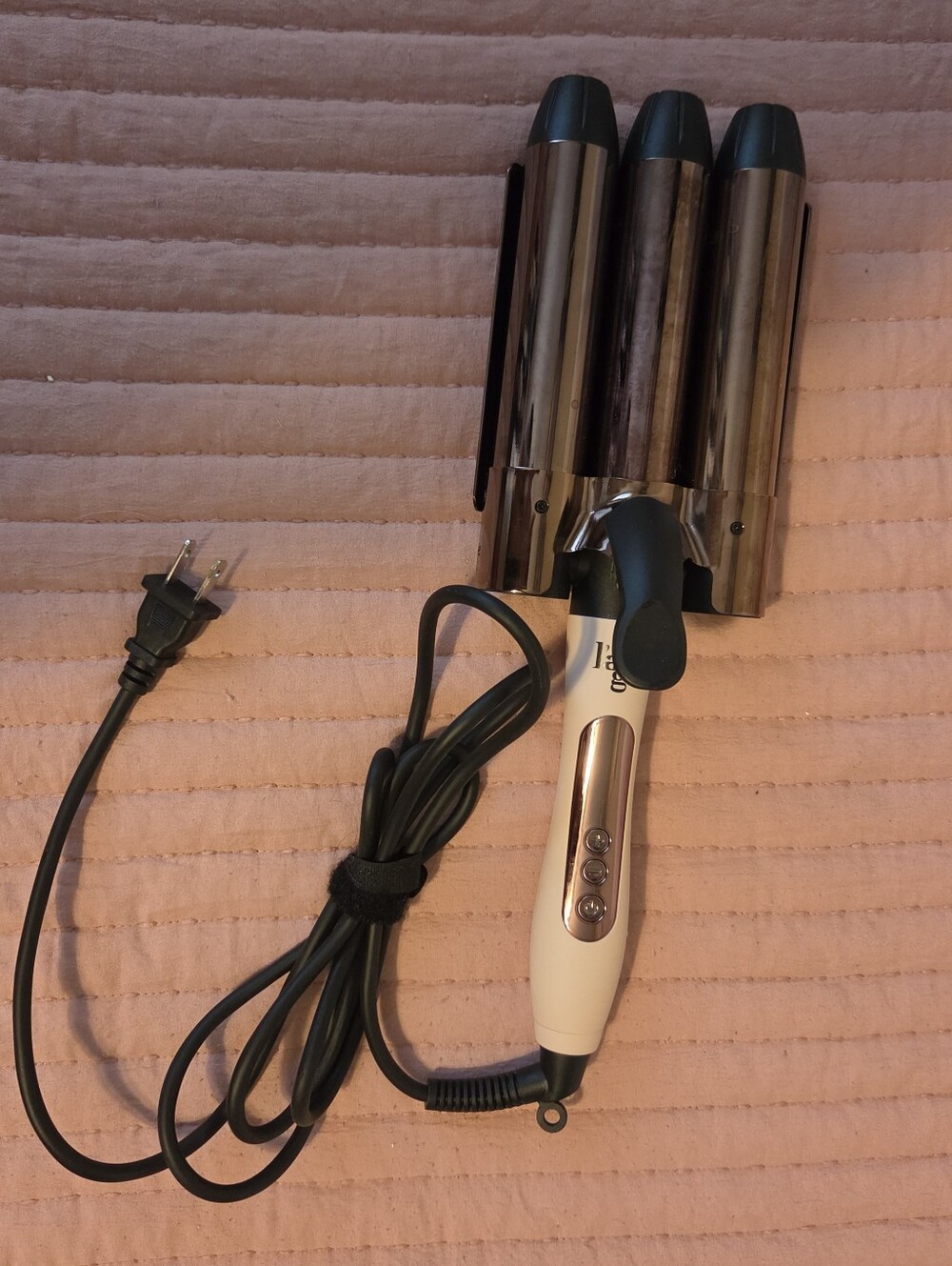 L'ange Titanium Triple Barrel Waving Iron